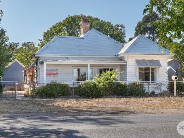 House for sale in Smeaton, Victoria