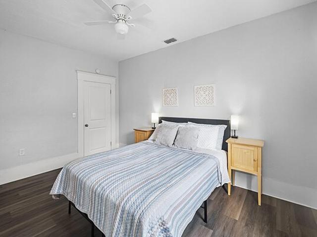 Room for rent in Jacksonville, Florida