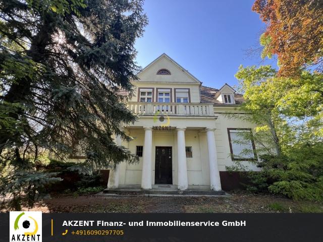 Villa kaufen in Luckenwalde, Brandenburg