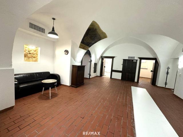 Gewerbe mieten in Niklasdorf, Steiermark