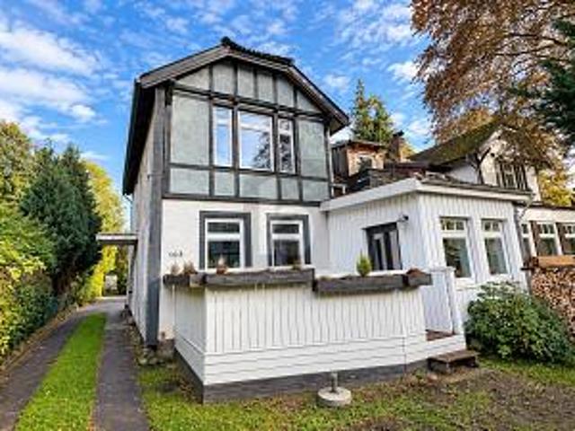 Haus kaufen in Neumühlen-Dietrichsdorf, Kiel