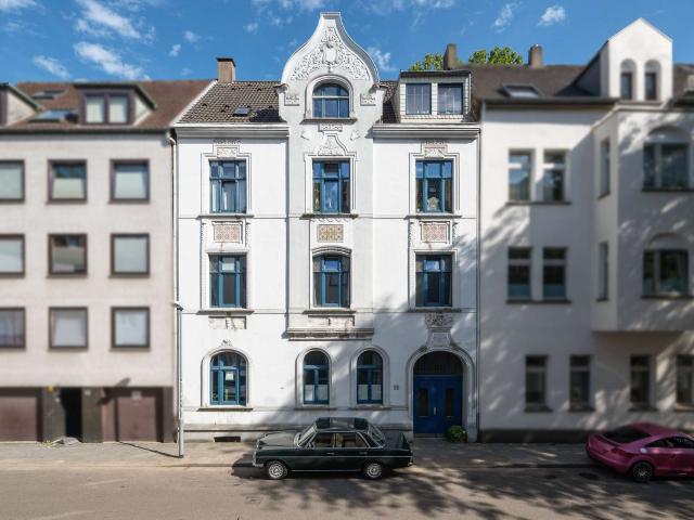 Mehrfamilienhaus kaufen in Frohnhausen, Essen
