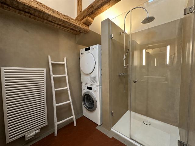 Apartment mieten in Einigen, Zürich