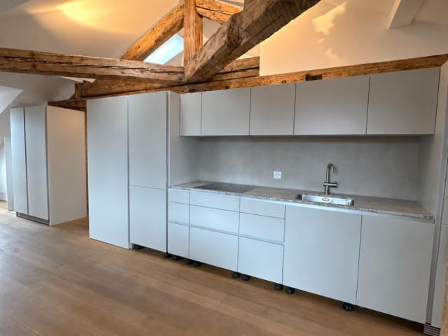 Apartment mieten in Einigen, Zürich