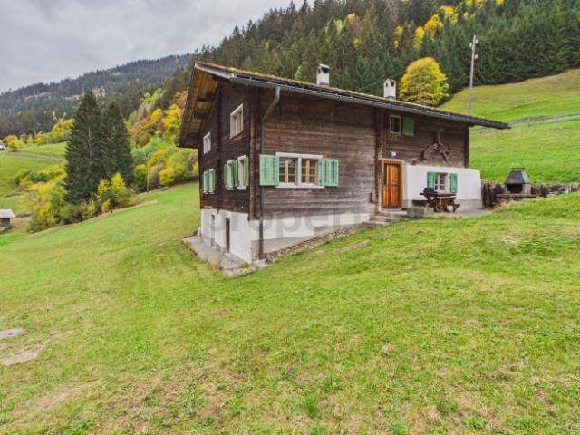Einfamilienhaus mieten in Surrein, Sumvitg