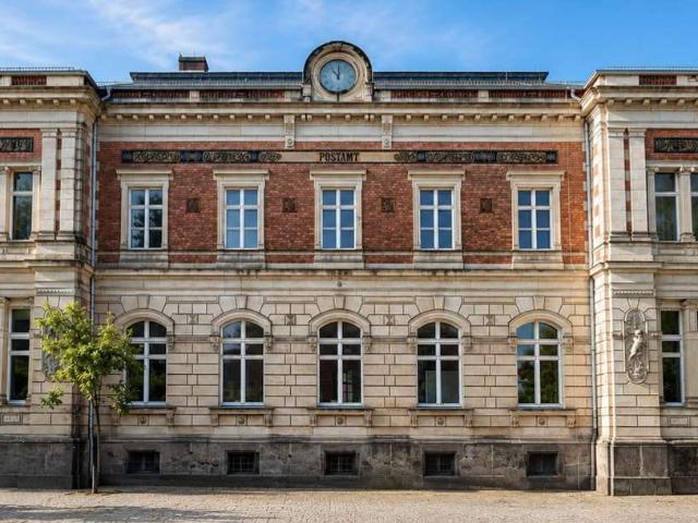 Erdgeschosswohnung kaufen in Großenhain, Meißen