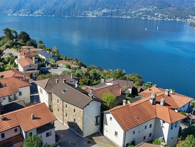 Einfamilienhaus kaufen in Gerra, Gambarogno, Tessin