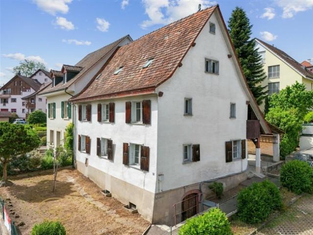 Einfamilienhaus kaufen in Oberwil (BL), Basel-Landschaft