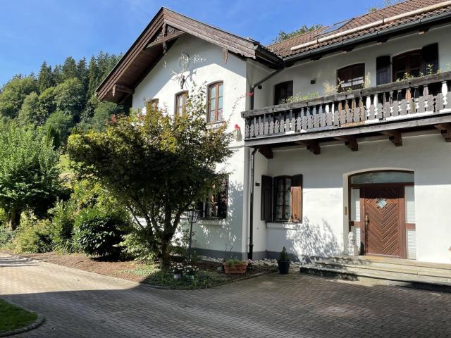 Doppelhaushälfte kaufen in Waxlmoos-Alm, Bad Wiessee