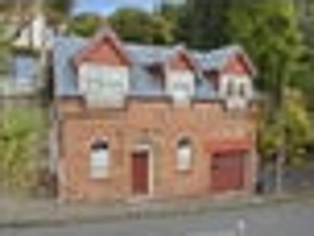 House for sale in Otakou
