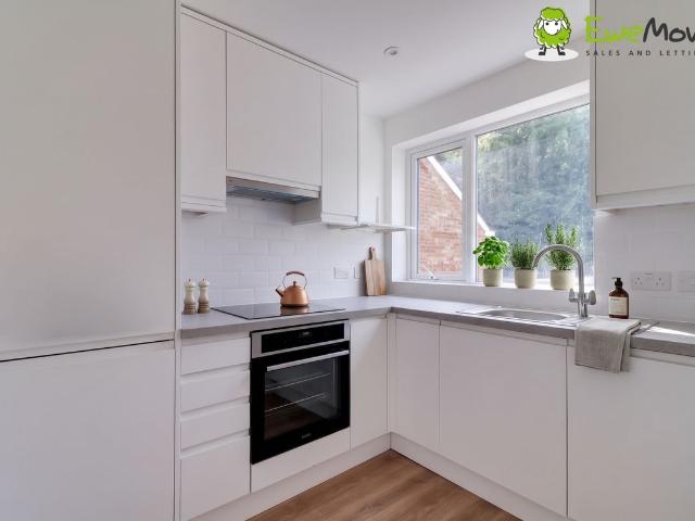 House for rent in Spring Park, Luton