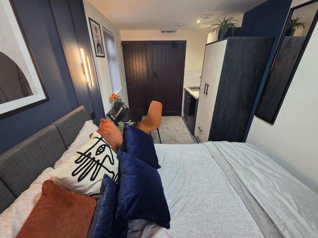 Studio for rent in Spring Park, Luton