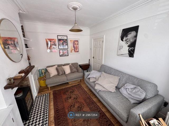 House for rent in Spring Park, Luton