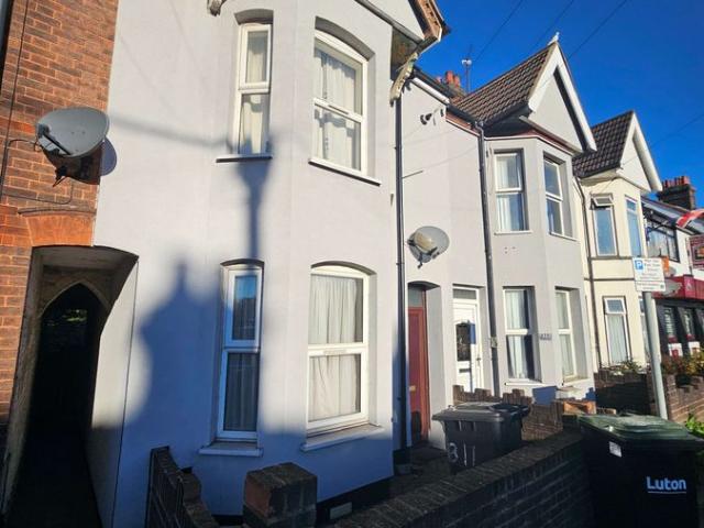 House for rent in Hart Hill, Luton