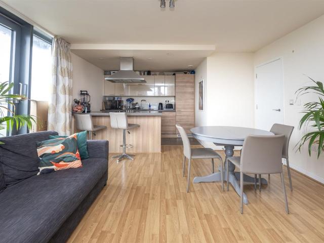 Apartment for rent in Homerton, Greater London
