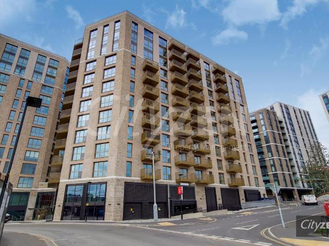 House for rent in London Borough of Hounslow, Strand
