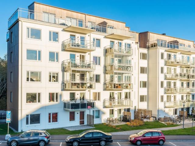 Bostadsrätt till salu i Botkyrka, Stockholm