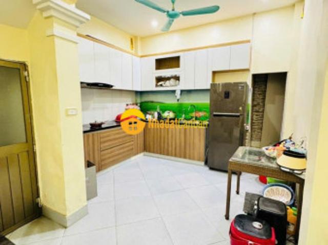 Mặt bằng bán