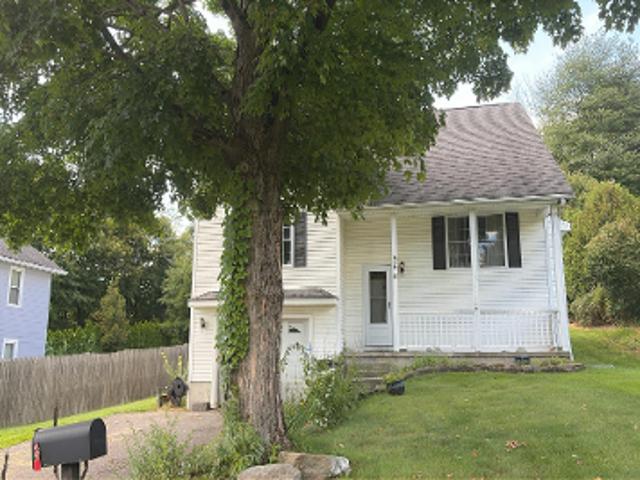 House for sale in Naugatuck, Connecticut