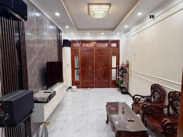 Nhà bán tại Hoàn Kiếm, Hà Nội