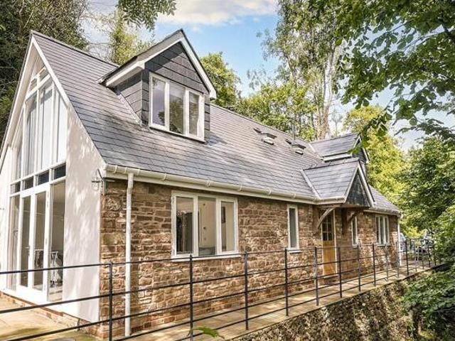 House for sale in Portfields, Lower Bullingham