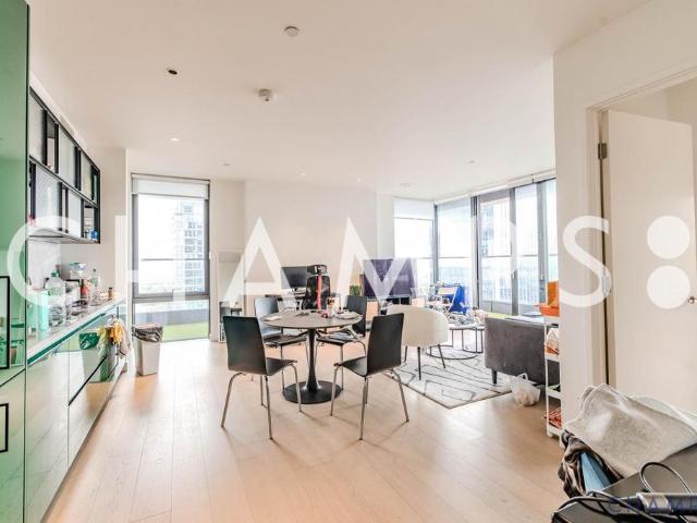 Apartment for rent in Canary Wharf, Greater London
