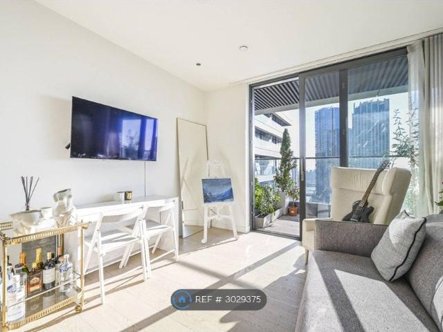 Studio for rent in Isle Of Dogs, Greater London