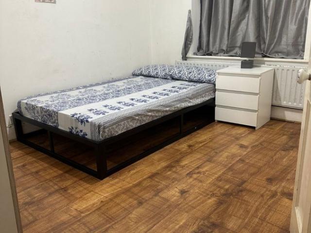 Room for rent in Becontree, Greater London