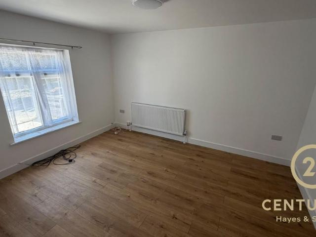 House for rent in Yeading, Greater London