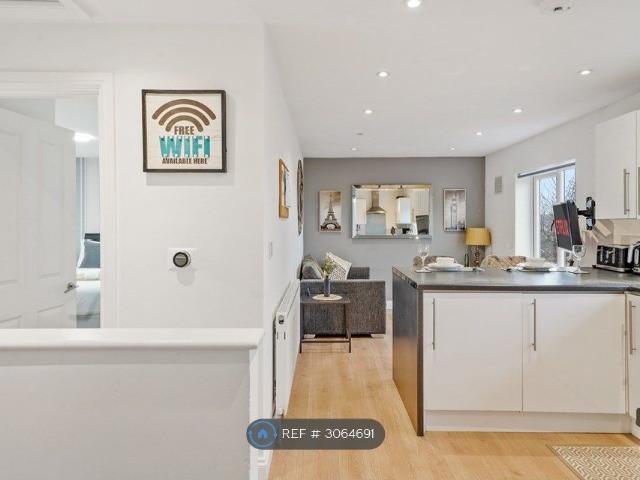 House for rent in Corner Hall, Dacorum