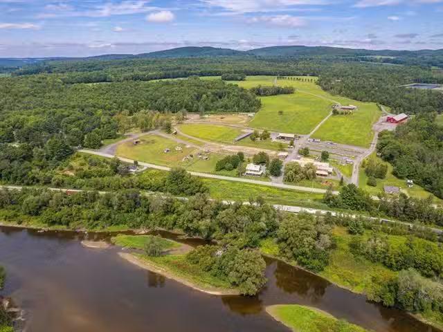 House for sale in Richmond, Quebec