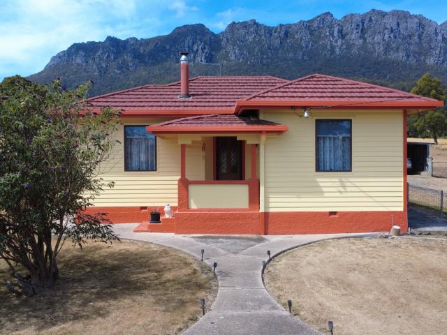 Property for sale in Sheffield, Tasmania
