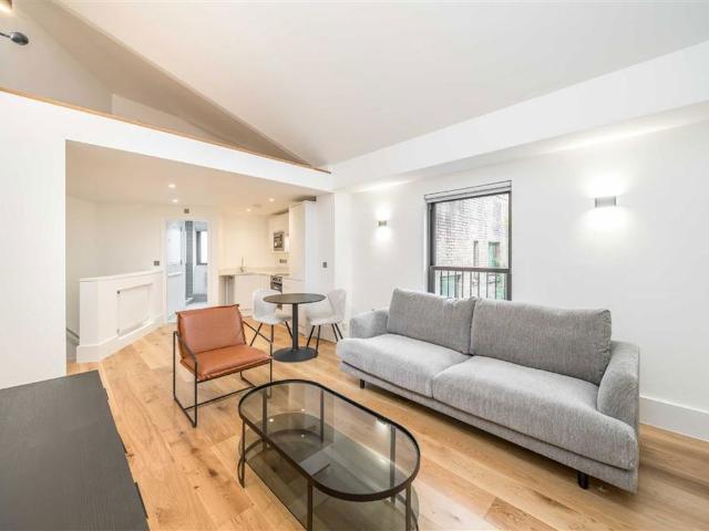 House for rent in Mayfair, Greater London