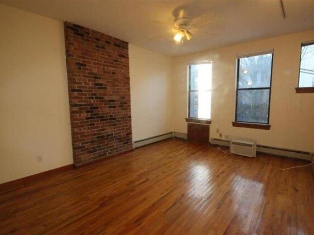 Condo for sale in Hudson, New Jersey