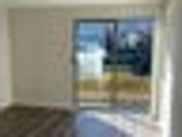 Apartment for rent in Paremoremo