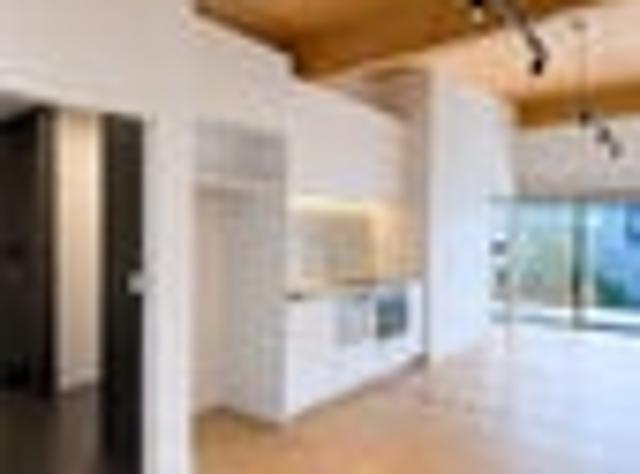 Apartment for rent in Paremoremo, Oroua County