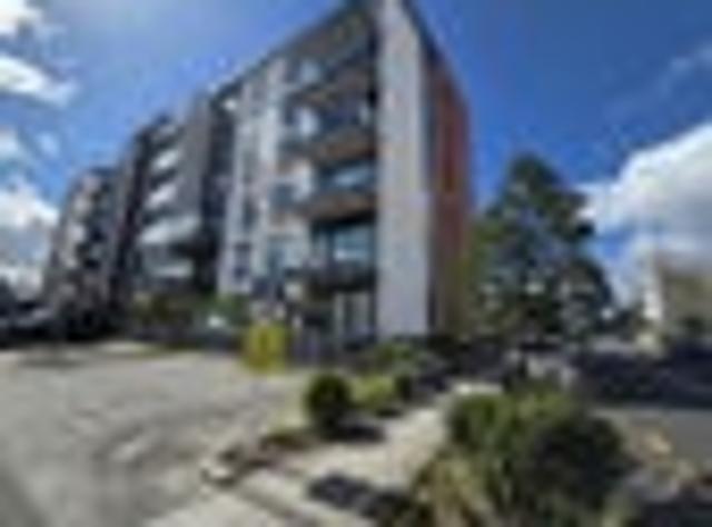 Apartment for rent in Paremoremo
