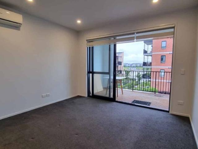 Apartment for rent in Limeburners Bay, Upper Harbour