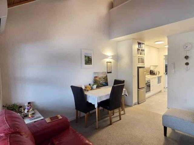Townhouse for rent in Paremoremo
