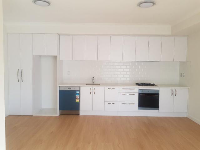 Apartment for rent in Paremoremo, Oroua County