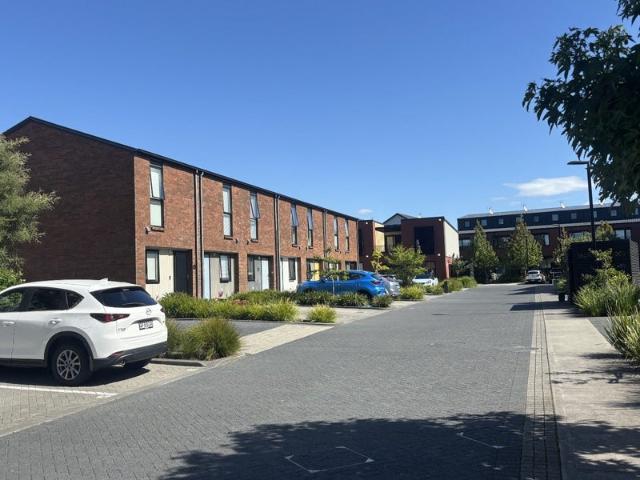 House for rent in Oratia