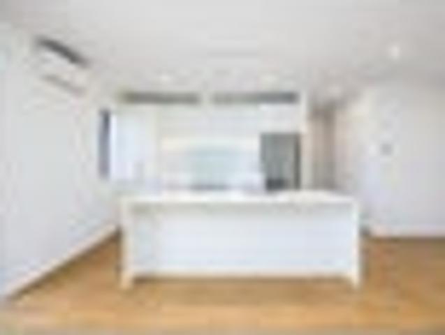 Apartment for rent in Paremoremo, Oroua County