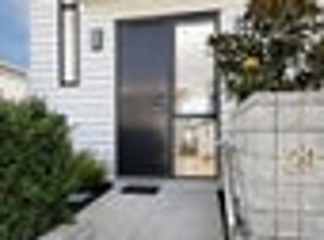 Townhouse for rent in Paremoremo