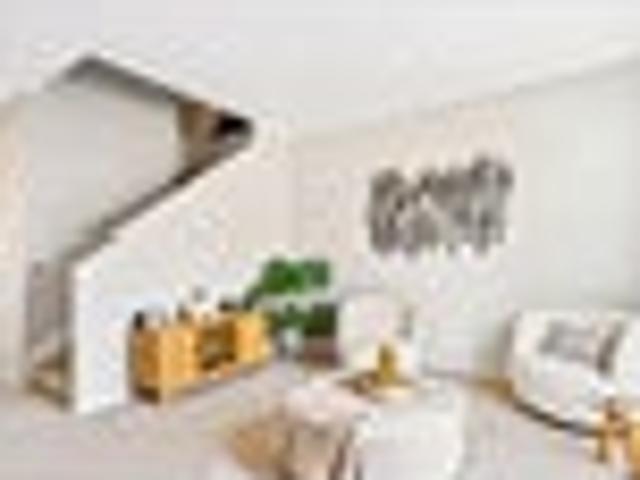 Townhouse for rent in Paremoremo