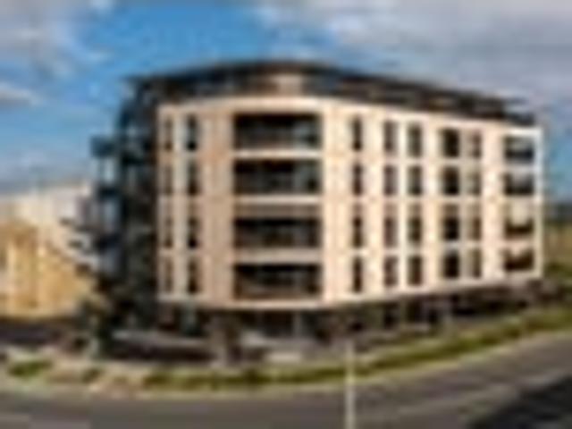Apartment for rent in Paremoremo, Oroua County