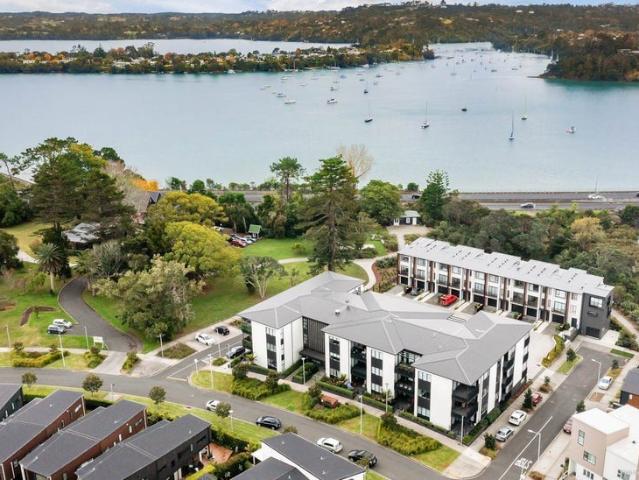 Apartment for rent in Oratia