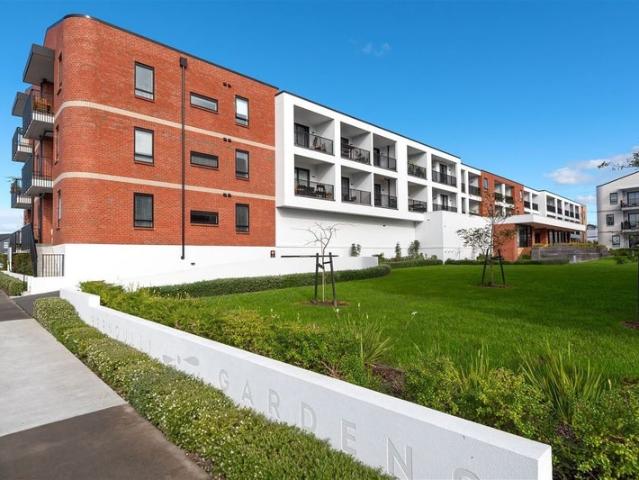 Apartment for rent in Limeburners Bay, Upper Harbour