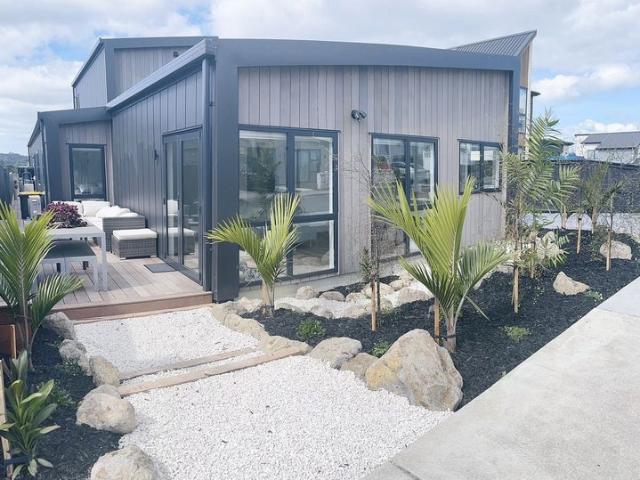House for rent in Oratia, Oroua County