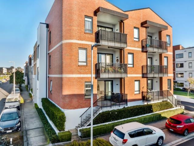 Apartment for rent in Oratia