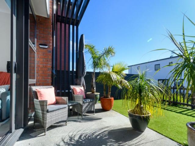 House for rent in Limeburners Bay, Upper Harbour